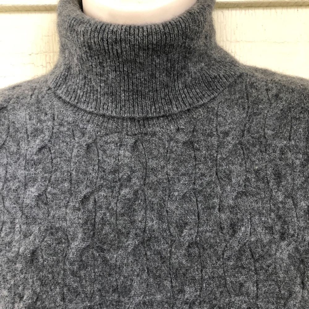 Talbots Dk Gray Cashmere Cable Knit Sweater View 4
